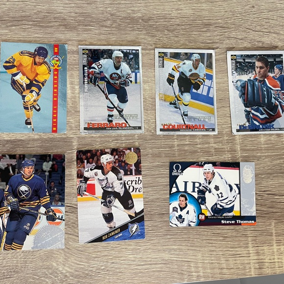 10+ year old hockey cards - Picture 3 of 8